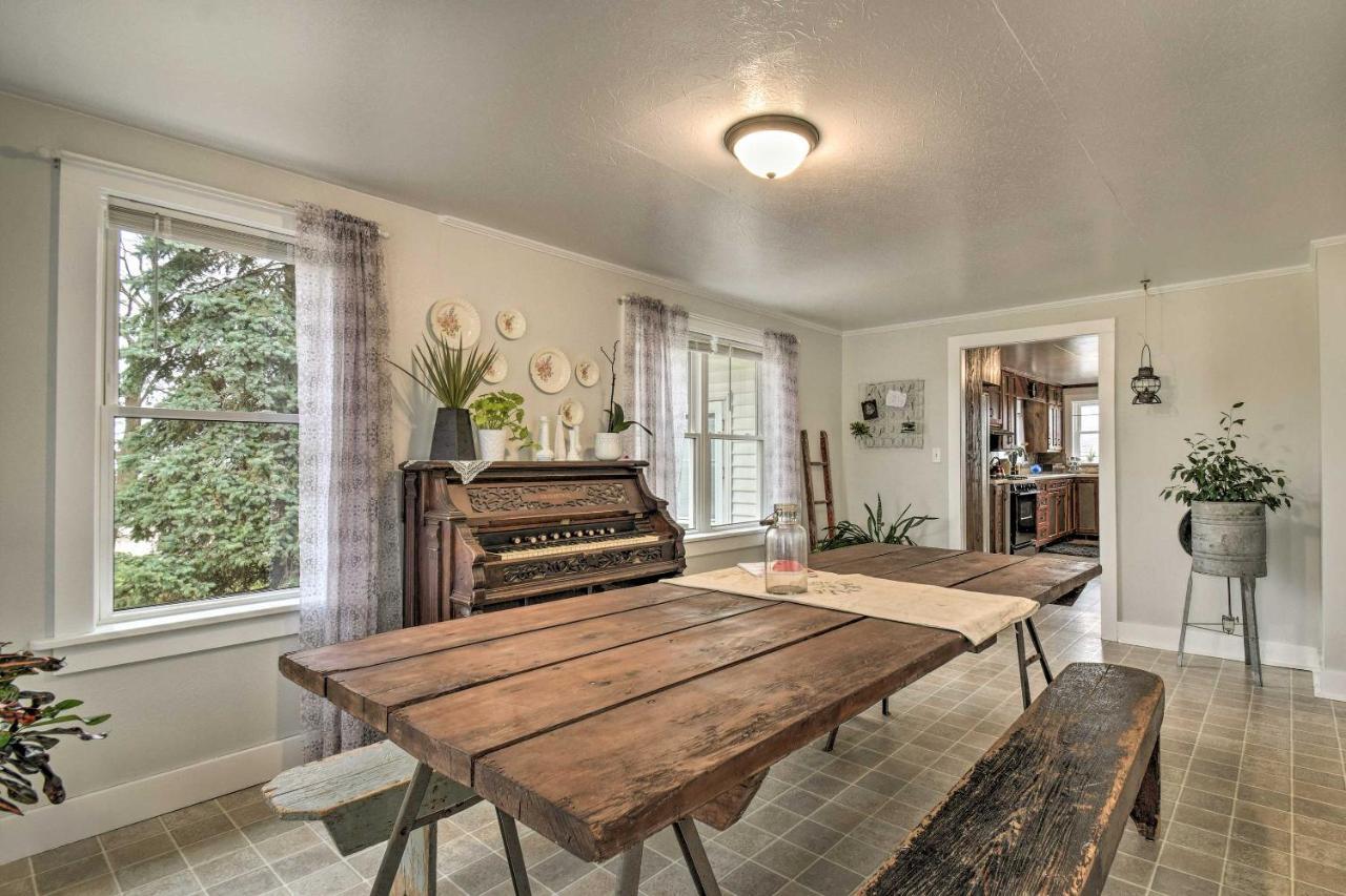 Charming Dairy Farm Home In Indiana Amish Country Shipshewana Bagian luar foto